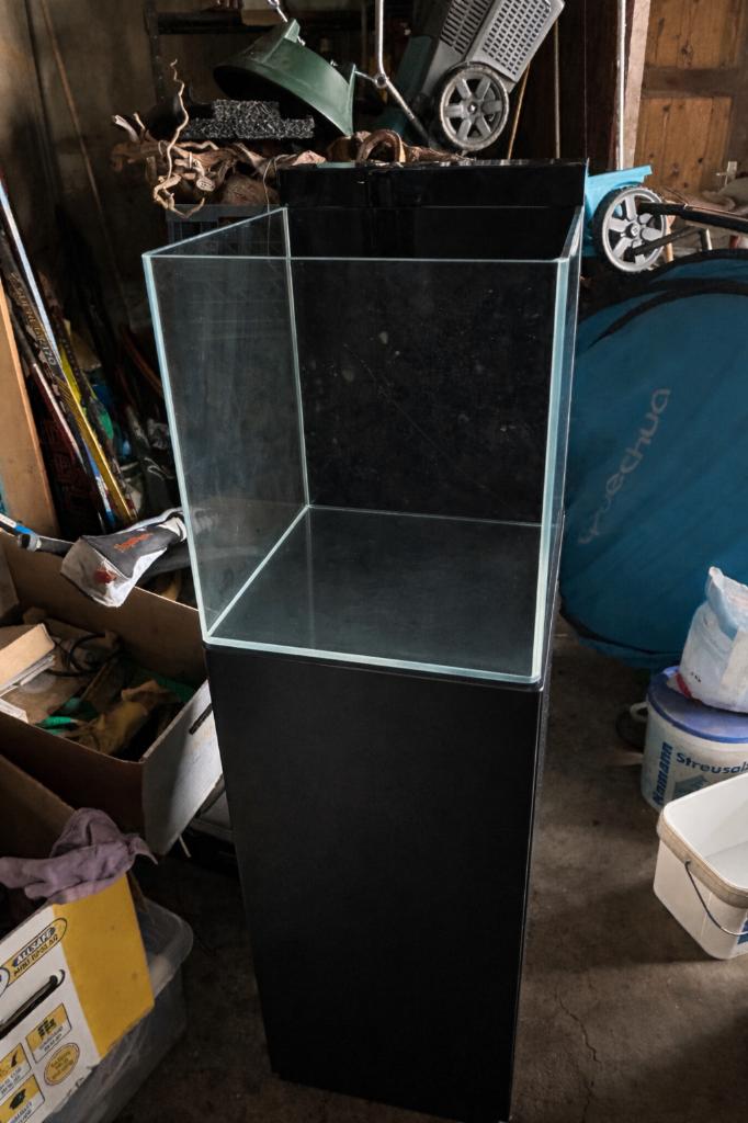 blue marine 60 met meubel evt + skimmer, Ophalen, Gebruikt, Leeg aquarium