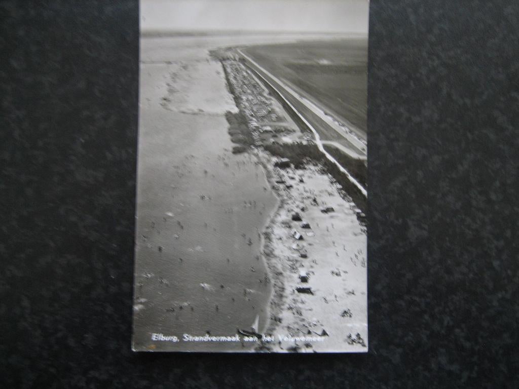 ELBURG Strandvermaak aan Veluwemeer 1966, Verzamelen, Ansichtkaarten | Nederland, Ophalen of Verzenden, 1960 tot 1980, Gelderland