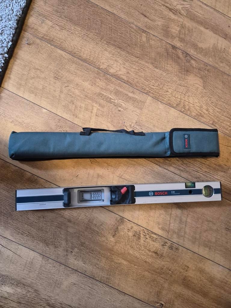 Bosch GLM 50 C Professional met hoes, Ophalen, Zo goed als nieuw, Afstand