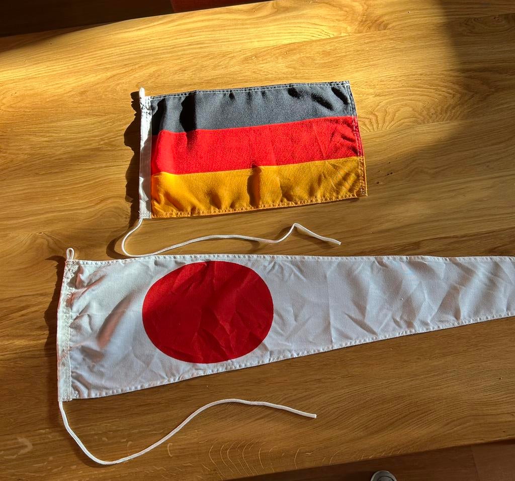 Solo vaarvlag en Duitsel vlag, Diversen, Ophalen of Verzenden, Zo goed als nieuw