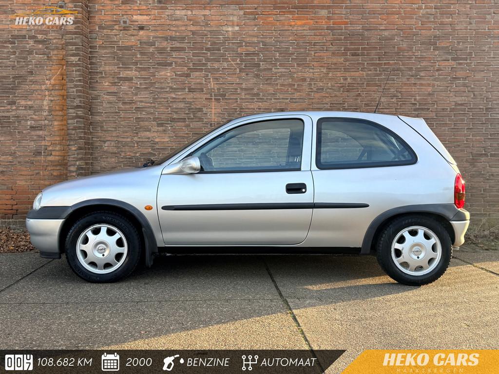 Opel Corsa 1.2i-16V Strada·Automaat·LEKKE KOPPAKKING, 450 kg, Gebruikt, 31 €/maand, Metallic lak