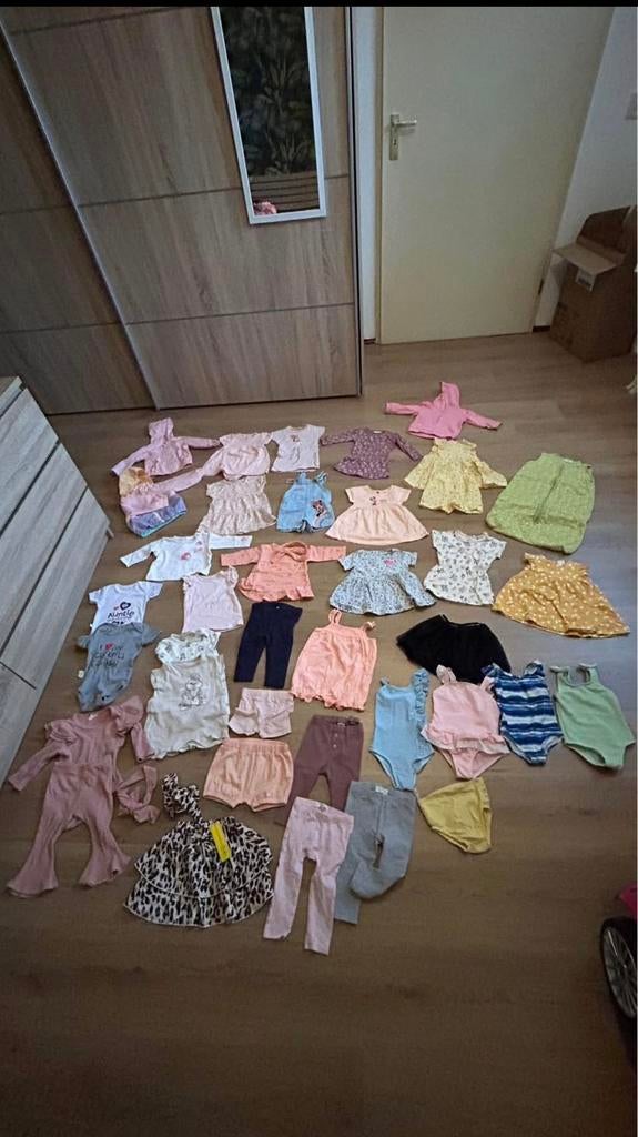 Kleren pakket maat 68, Kinderen en Baby's, Ophalen of Verzenden, Zo goed als nieuw, Meisje