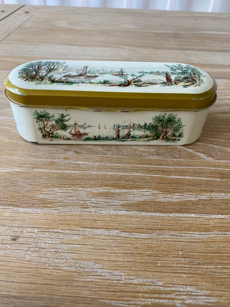 Vintage blikje met Hollands landschap - Beschuitblik, Verzamelen, Blikken, Ophalen of Verzenden, Gebruikt, Beschuit, Overige merken