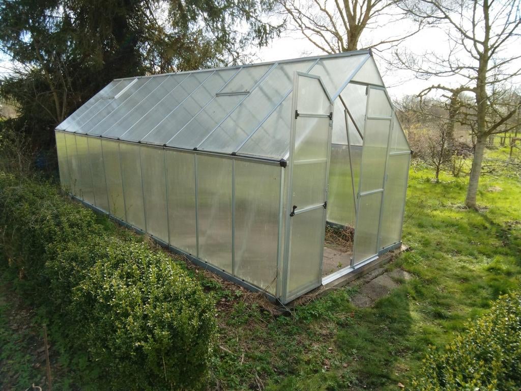 Nette tuinkas  / kweekkas 6 meter lang nog geen 2 jaar oud !, Tuin en Terras, Ophalen, Polycarbonaat, Kweekkas, Zo goed als nieuw