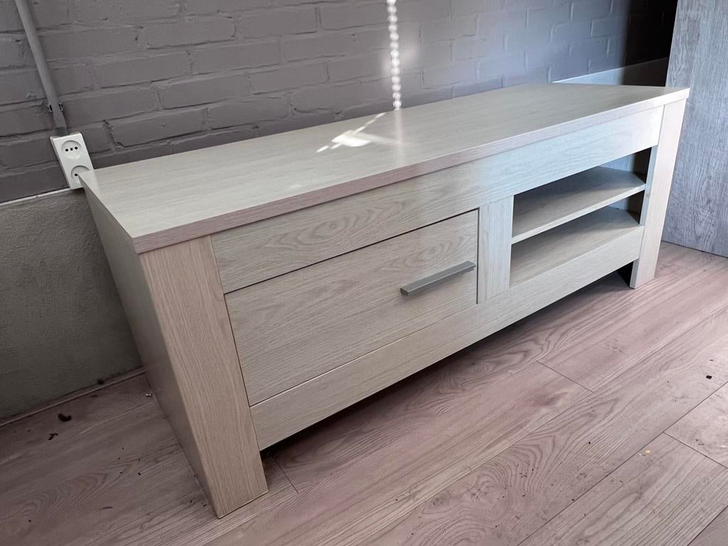 Modern TV meubel Licht eiken - z.g.a.n, Huis en Inrichting, Kasten | Televisiemeubels, Minder dan 100 cm, 100 tot 150 cm, 25 tot 50 cm