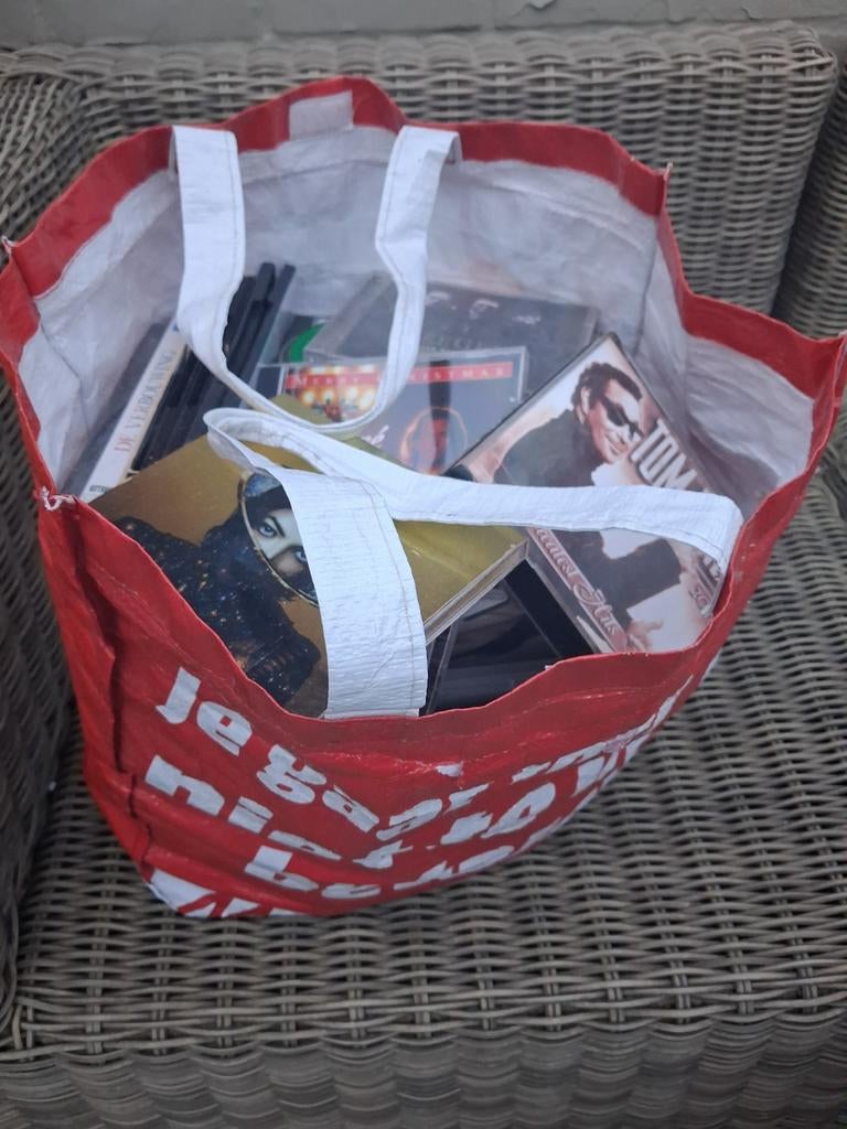 Verzameling diverse cd's en dvd's mag weg t.e.a.b, Ophalen, Gebruikt