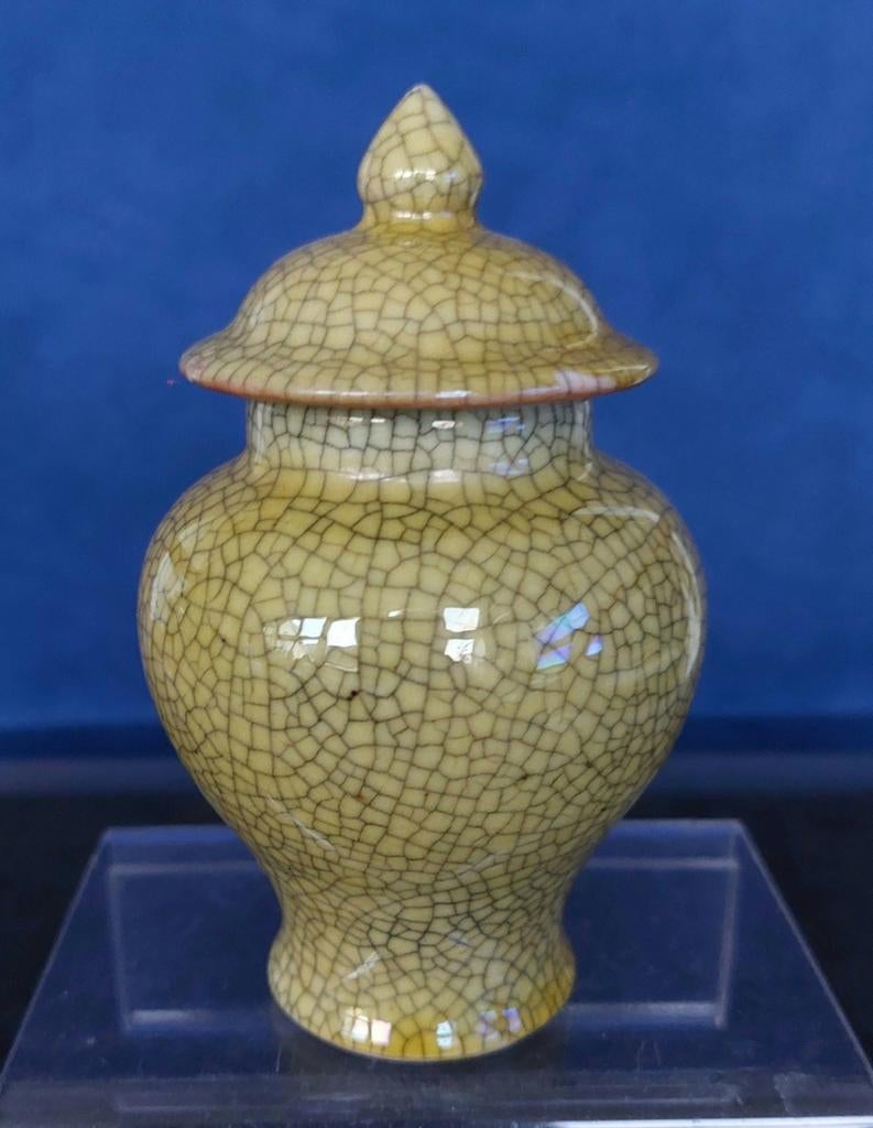 Chinees Dekselpotje, Verzenden