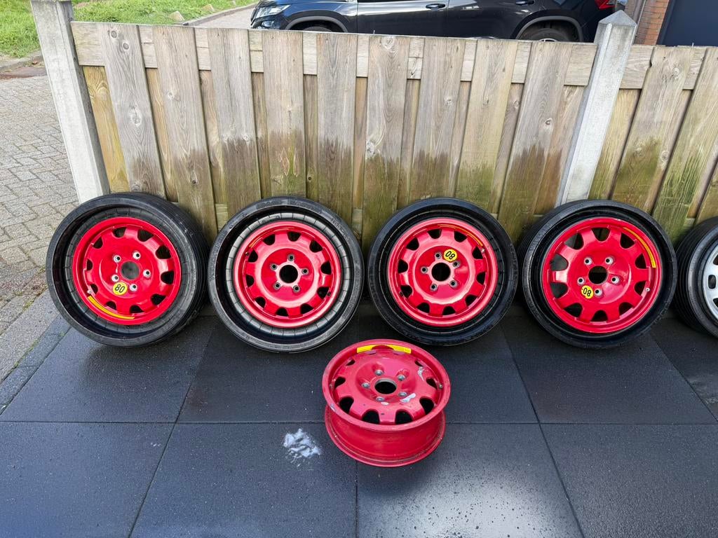 Porsche space savers 16 inch 5,5J 5x130 en 15 inch en staal, Auto-onderdelen, Banden en Velgen, Ophalen, Gebruikt, Velg(en), 16 inch