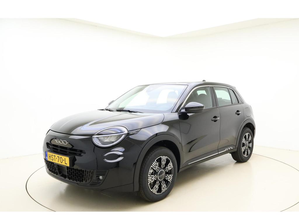 Fiat 600 1.2 Hybrid Black Edition | Apple Carplay/Android au, Auto's, Fiat, Bedrijf, Te koop, Overige modellen, ABS, Airbags, Airconditioning
