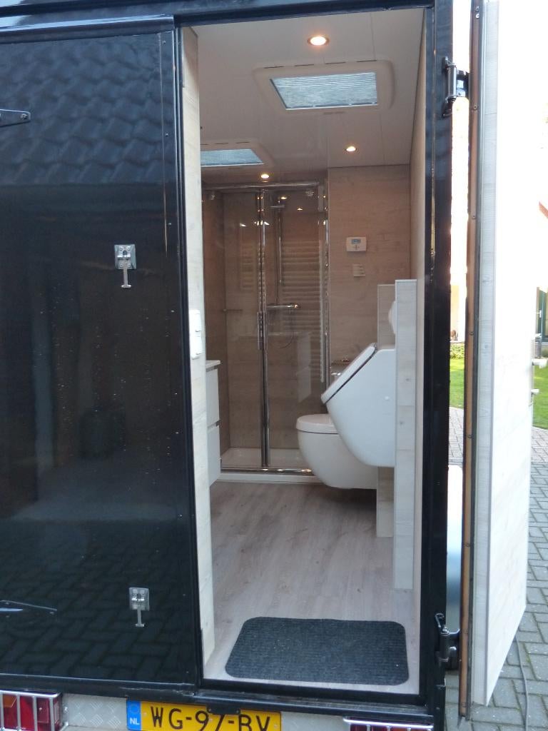 Mobiele badkamer luxe, Doe-het-zelf en Verbouw, Sanitair, Ophalen, Zo goed als nieuw, Glas, Douche