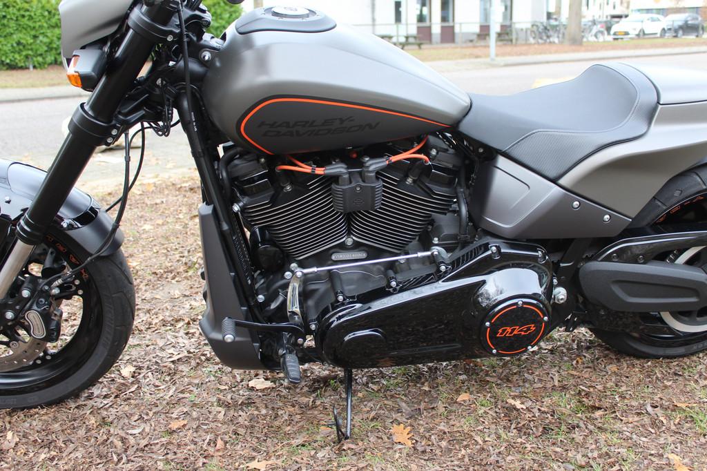 Harley-Davidson Softail FXDR 114 - foto 3