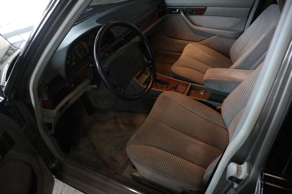 Mercedes-Benz S-klasse 560 SEL / Uit Prive Collectie / KB -, Auto's, Automaat, Achterwielaandrijving, Gebruikt, 8 cilinders