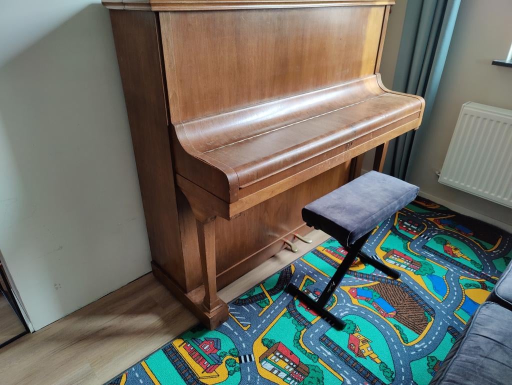 Piano gratis ophalen, Ophalen, Gebruikt, Bruin, Piano