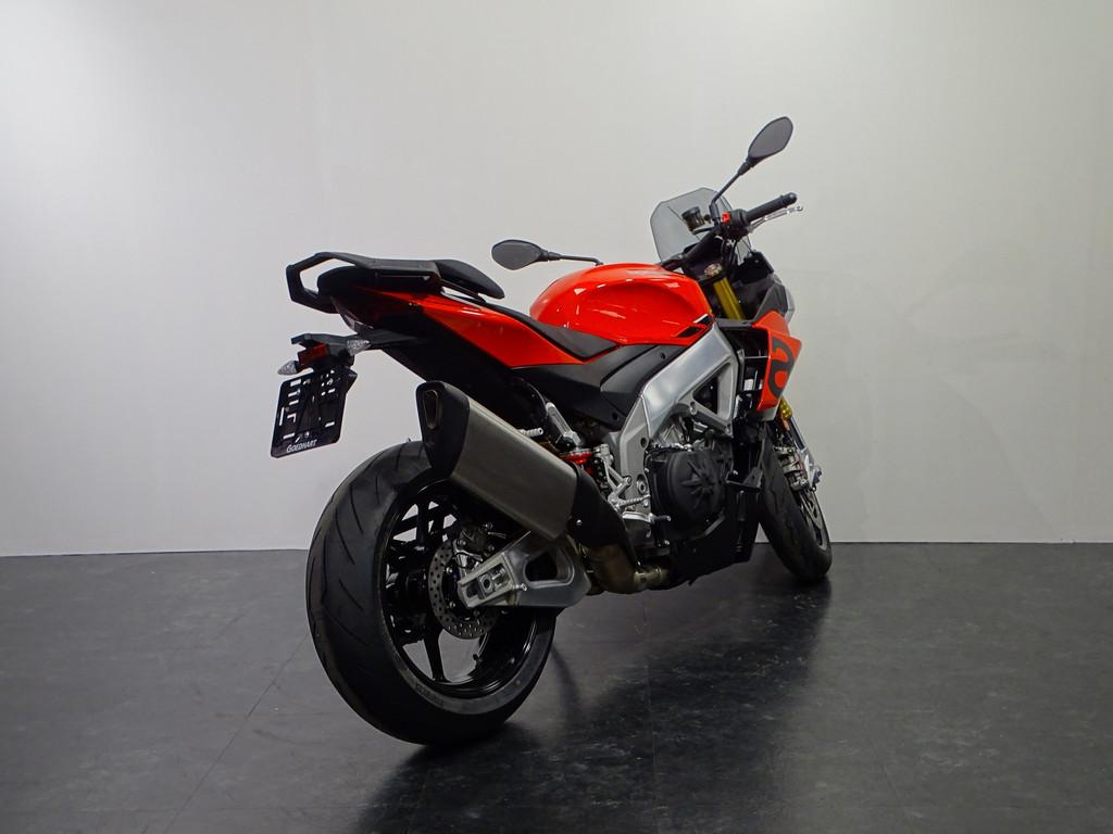 Aprilia Tuono V4 1100 - foto 3