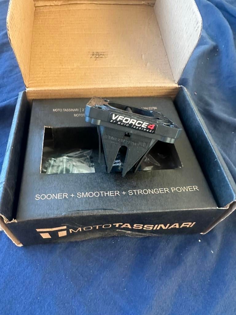 Vforce 4 nieuw in doos mee alles erbij, Ophalen of Verzenden