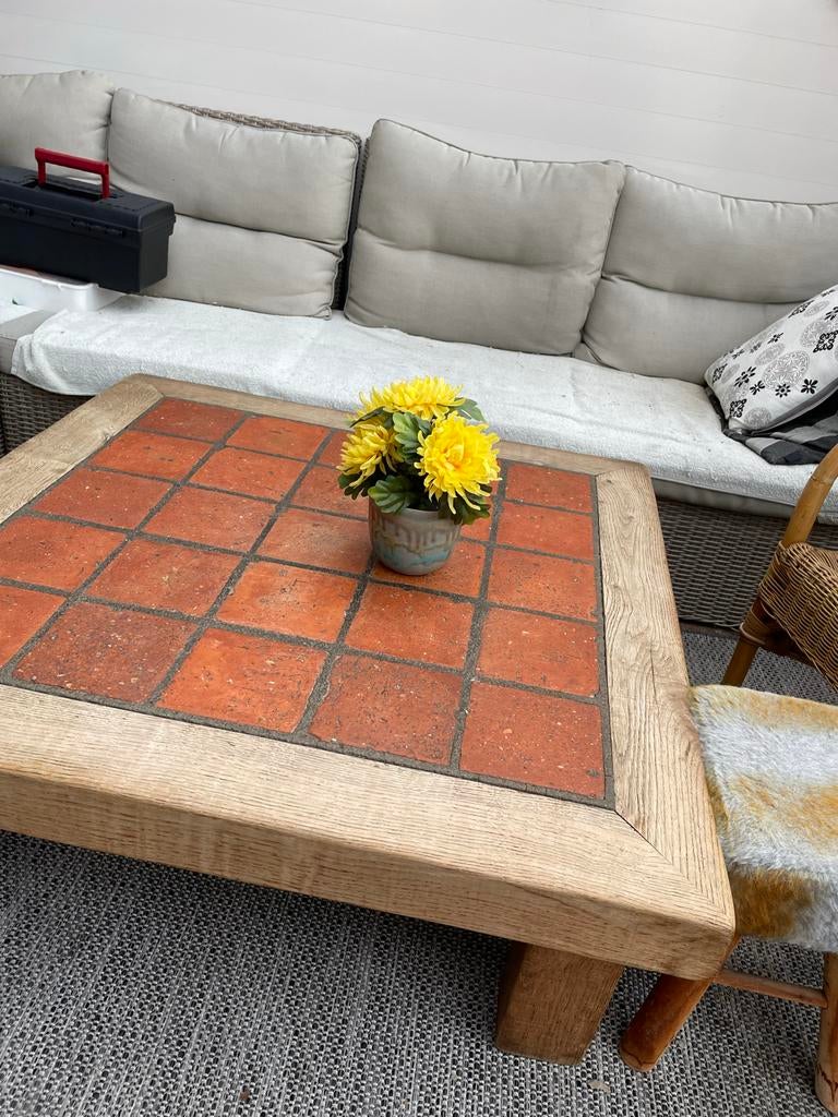 Salontafel met terracotta tegels GRATIS, Huis en Inrichting, Gebruikt, 100 tot 150 cm, Vierkant, Minder dan 50 cm