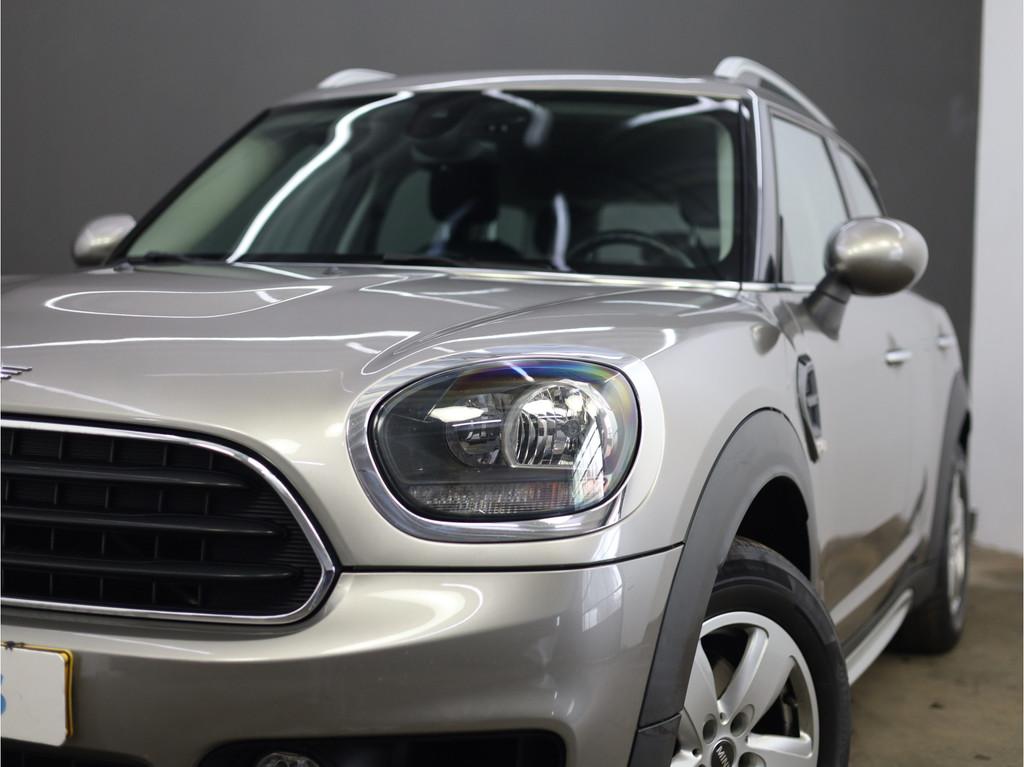 MINI Countryman 1.5 Cooper Business Edition | Navigatie | Ca, Gebruikt, Countryman, 715 kg, Origineel Nederlands