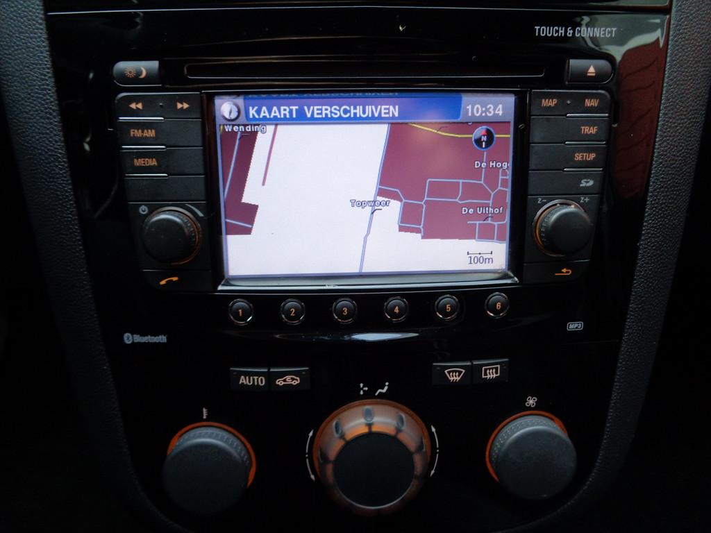 Opel Corsa 1.2-16V BlitZ 86PK Airco Cruise Navi LMV Half-Lee, Voorwielaandrijving, Euro 5, Gebruikt, 750 kg