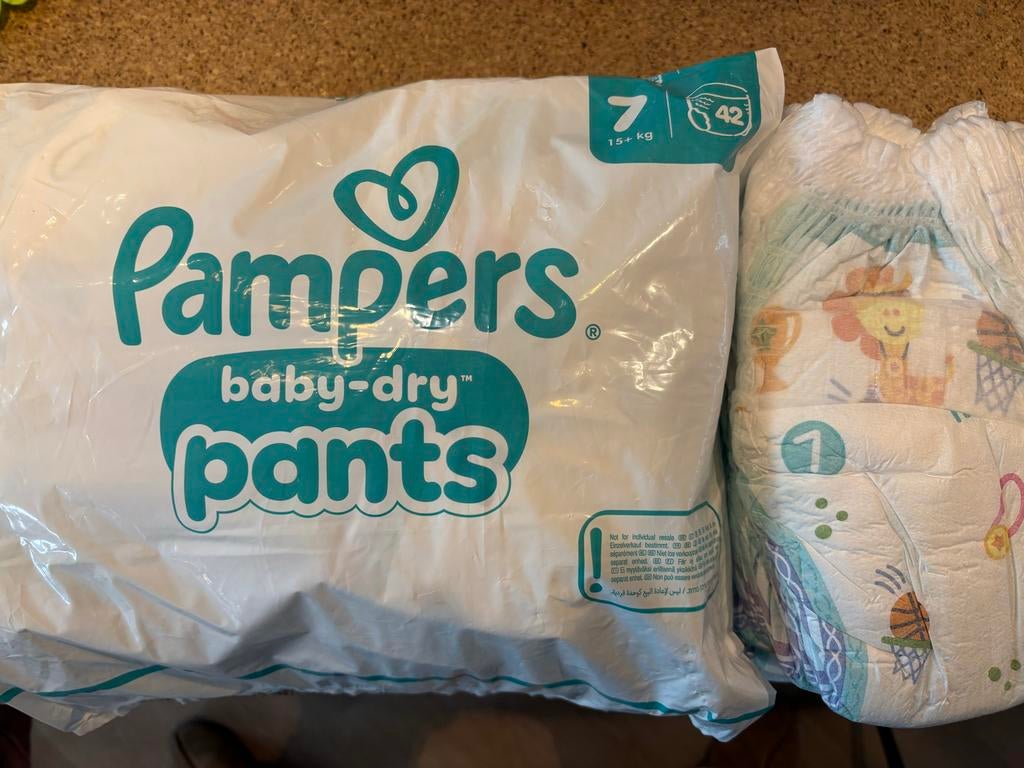 Pampers baby-dry pants maat 7 (38 luiers), Ophalen, Nieuw, Jongetje of Meisje