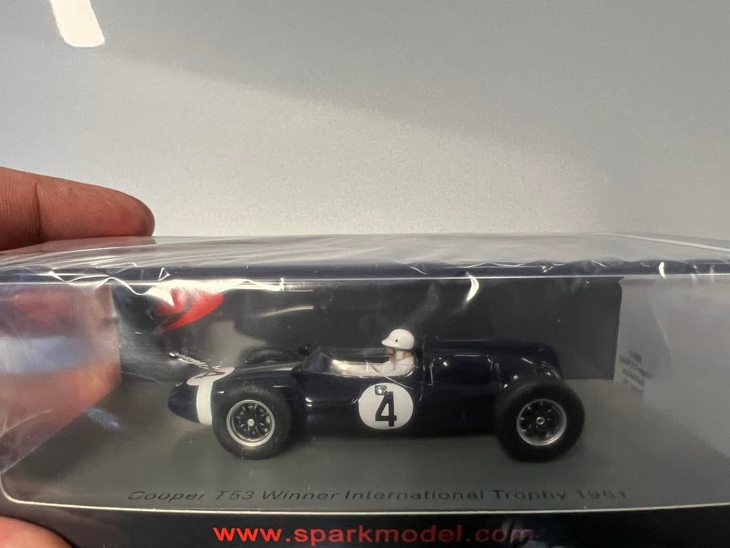 F1 Sparkmodel Cooper T53 Stirling Moss 1961, Ophalen of Verzenden, Zo goed als nieuw, Formule 1