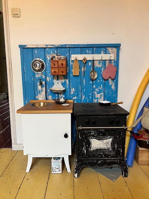 Prachtige 'vintage' speelkeuken, Ophalen, Gebruikt, Hout, Speelkeuken