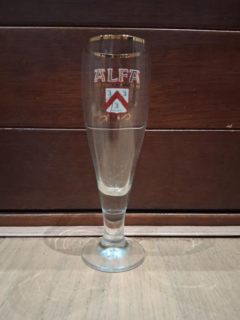 19 Nieuwe Alfa glazen "Monza", Ophalen, Nieuw, Glas of Glazen, Overige merken