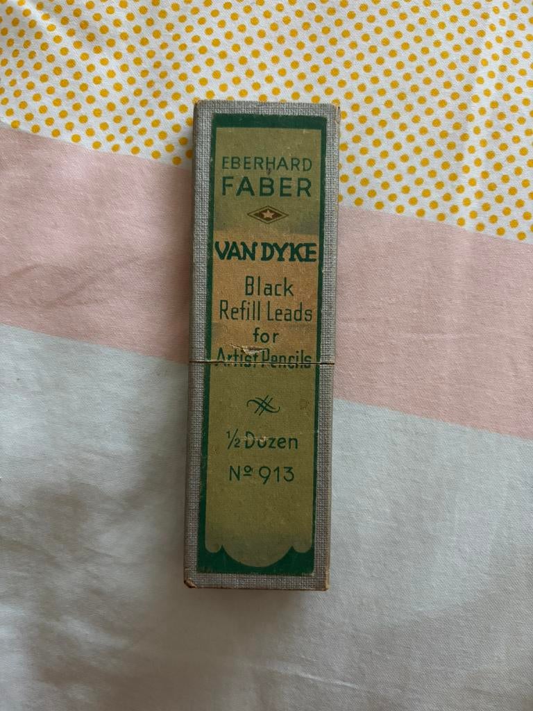 Eberhard Faber van Dyke black refill leads artist pencils, Ophalen, Gebruikt