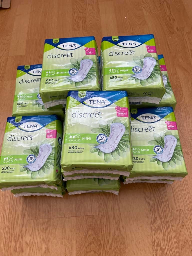Tena kini discreet pads, 30 stuks in verpakking. 15 pakjes, Ophalen of Verzenden, Nieuw