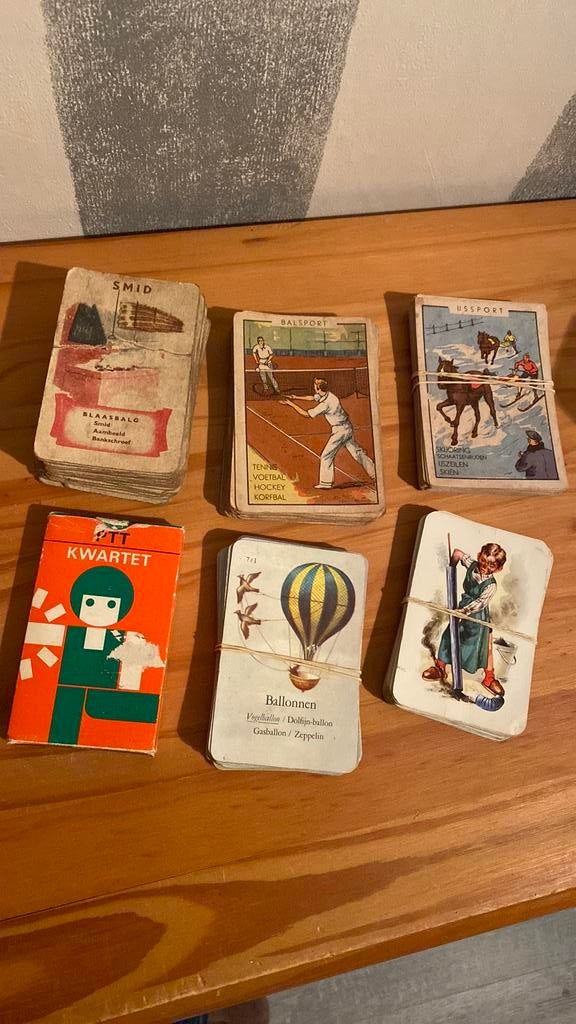 5 vintage oude kwartetten en 1 zwarte pieten   kaart spel, Ophalen of Verzenden, Gebruikt, Kwartet(ten)