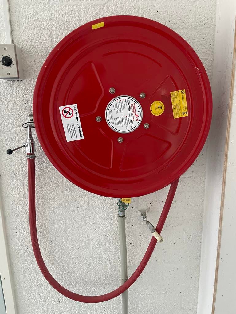 Brandslanghaspel - Complete brandbestrijdingsoplossing, Huis en Inrichting, Brandblussers en Brandkasten, Ophalen, Gebruikt, Brandblusser