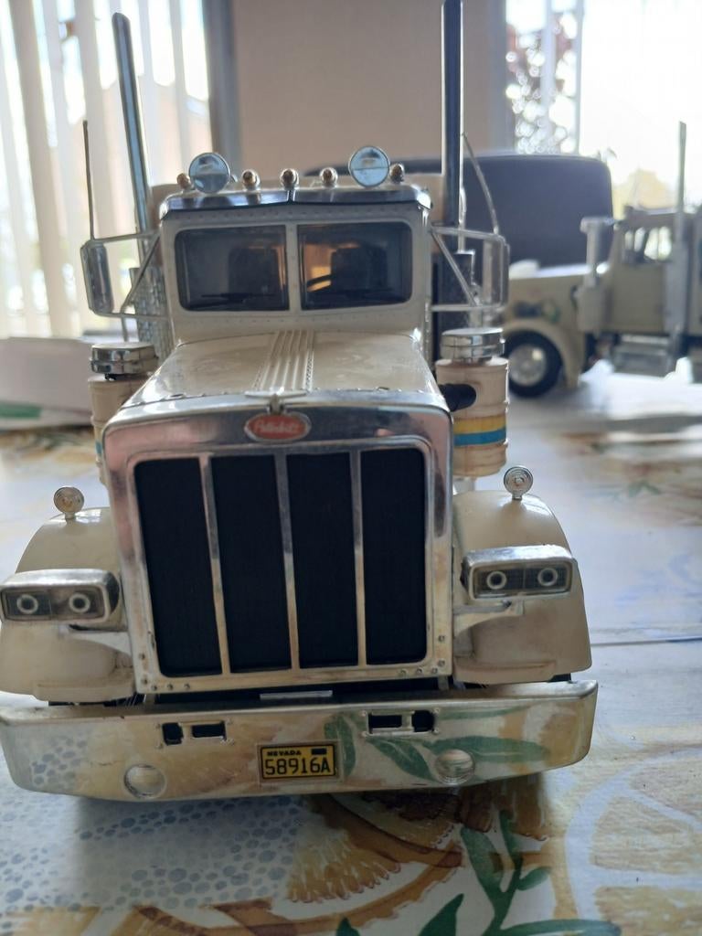 Modelvrachtwagen Peterbilt Scalloway, Ophalen of Verzenden