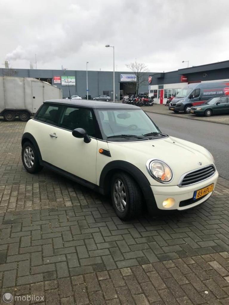 Mini Mini Cooper - 1.6 Pepper, Auto's, Mini, Voorwielaandrijving, Gebruikt, 750 kg, 4 cilinders