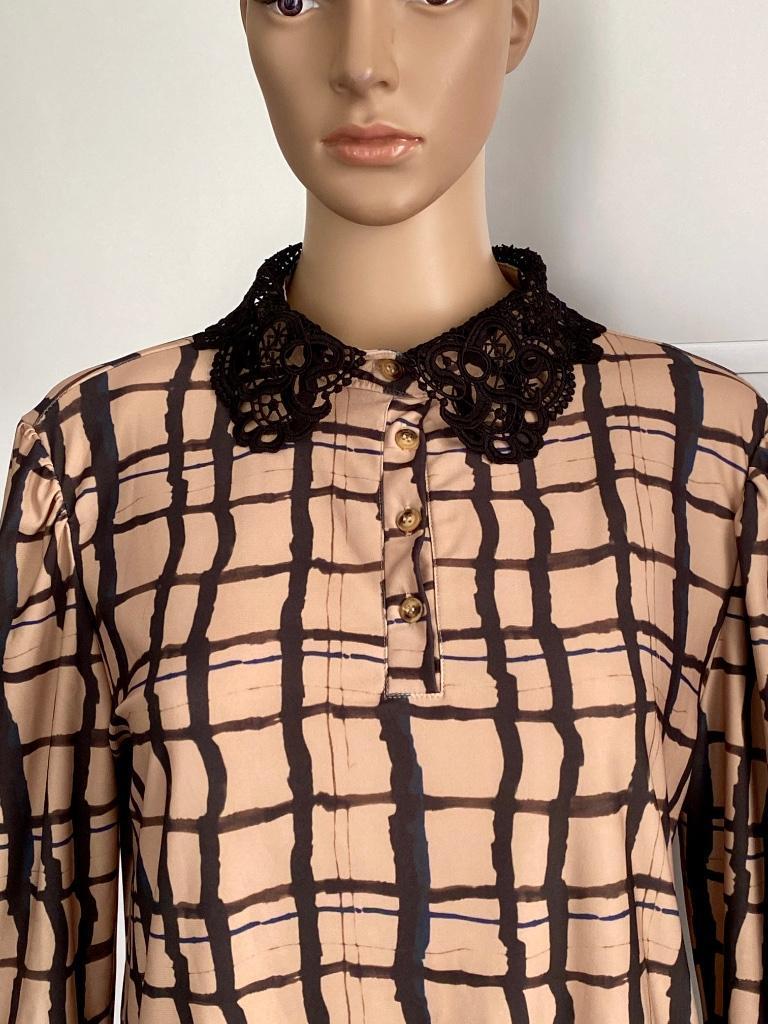 H1008 Nieuw: Sophia Perla maat 38=M blouse top shirt beige, Maat 38/40 (M), Beige, Nieuw, Ophalen of Verzenden