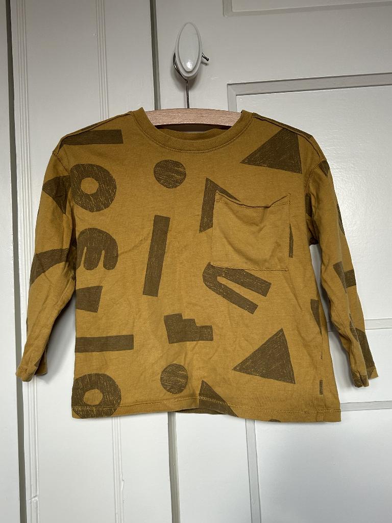 Truitje Zara - mt 104, Trui of Vest, Ophalen of Verzenden, Zo goed als nieuw, Zara