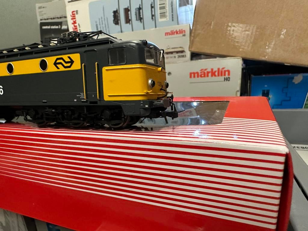 Rivarossi HR2468 NS 1316 AC wisselstroom digitaal sound, Hobby en Vrije tijd, Modeltreinen | H0, Wisselstroom, Locomotief, -, -