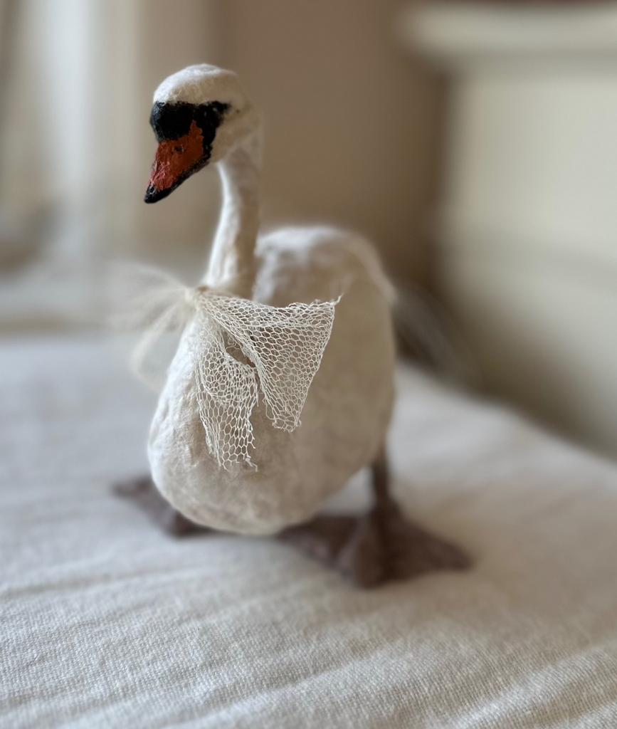 Zwaan Wattenpopje haas opgezet oud brocante kant frans, Ophalen of Verzenden