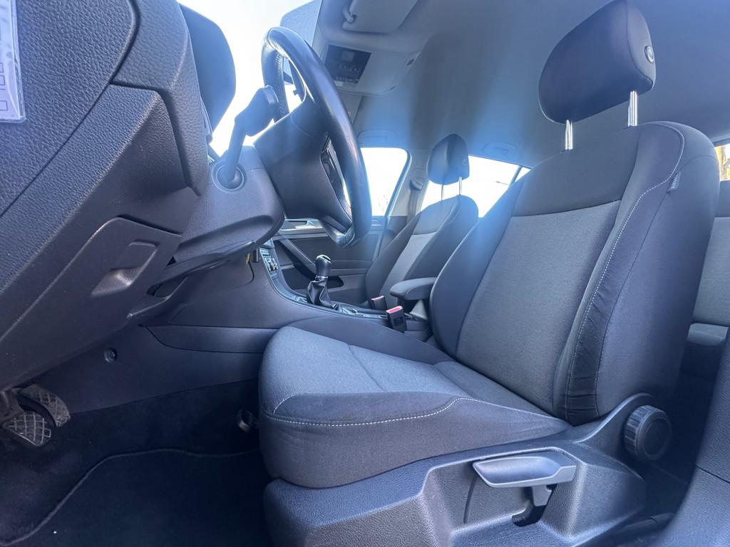 Volkswagen Golf 1.2 TSI Trendline AIRCO|CRUISE|NAVI|EL.RAMEN, Voorwielaandrijving, Euro 5, Gebruikt, 4 cilinders