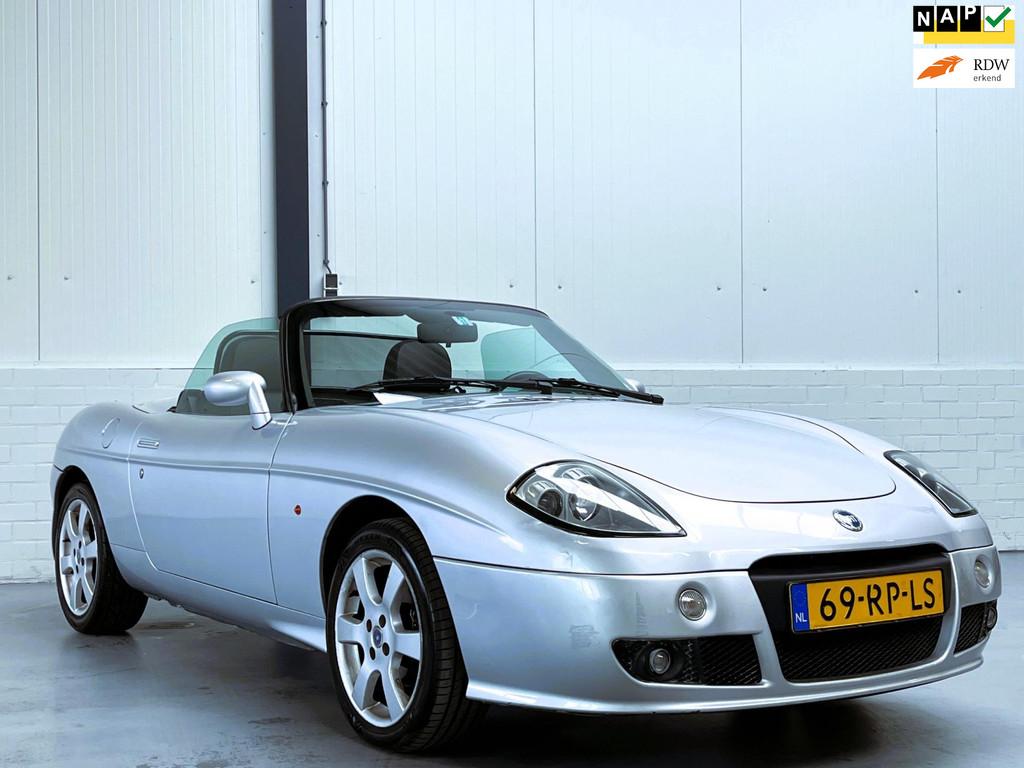 Fiat Barchetta 1.8-16V Emotion, Zwart, 4 cilinders, Cabriolet, 450 kg