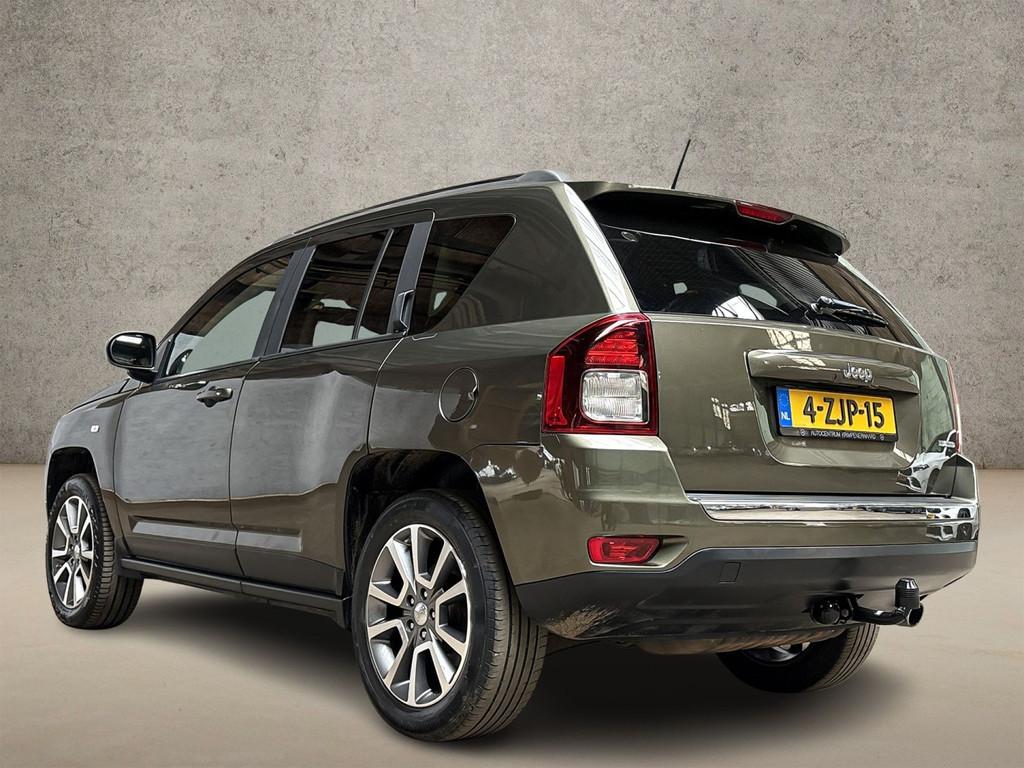Jeep Compass 2.4 Limited 4WD 170Pk Automaat (SCHERM, CLIMATE, Automaat, 450 kg, Gebruikt, 4 cilinders