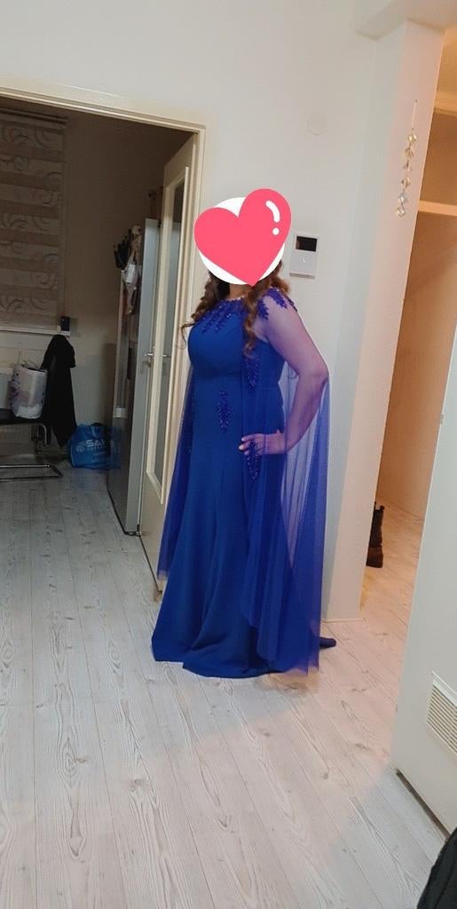 Elegante  konings blauwe lange jurk met tule mouwen, Galajurk, Blauw, Maat 46/48 (XL) of groter, Ophalen of Verzenden