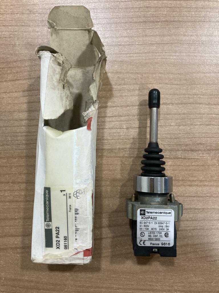 Joystick XD2PA22 nieuw in doos., Ophalen, Nieuw, Universele onderdelen