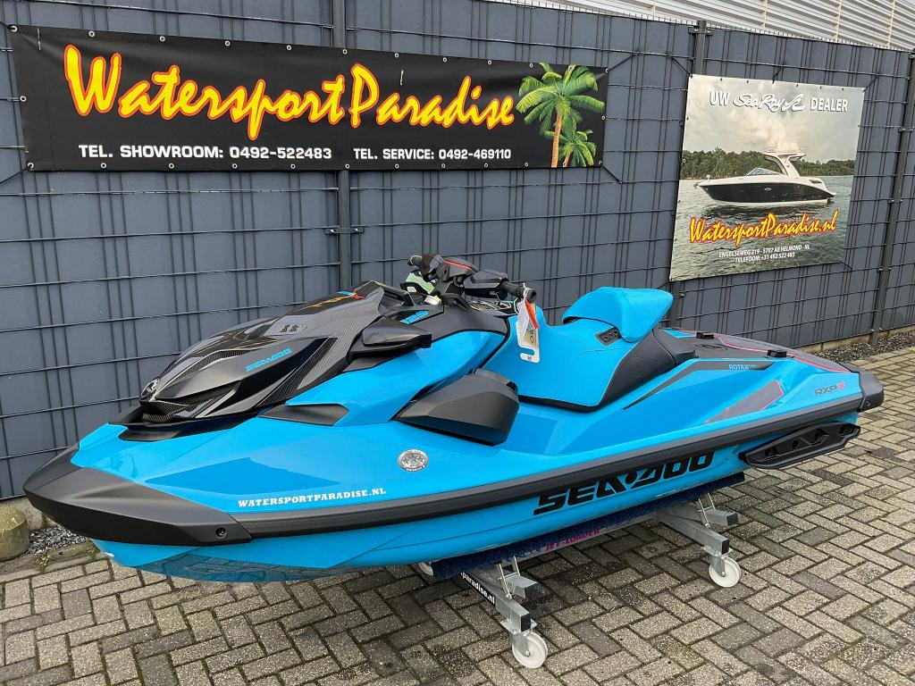 Sea-Doo RXP X 325 (bj 2026), Nieuw, Benzine, 200 pk of meer