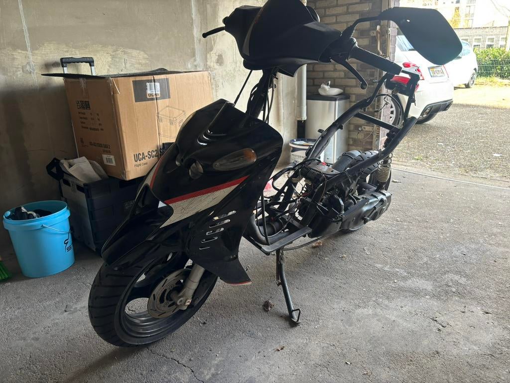 Beta ark 50cc met kenteken project/onderdeel scooter, Fietsen en Brommers, Scooters | Yamaha, Ophalen, Zo goed als nieuw, Overige modellen