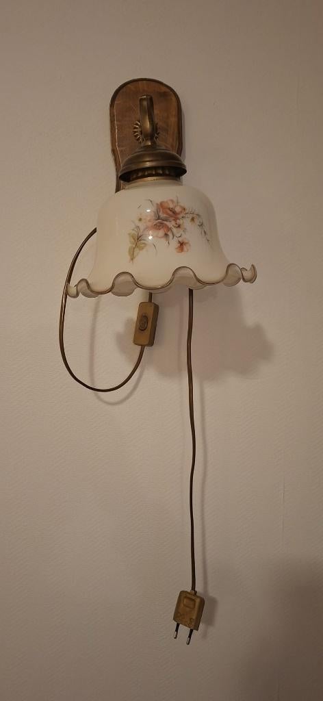 Vintage wandlamp glazen kap, hout en messing details, Ophalen of Verzenden, Zo goed als nieuw, Hout