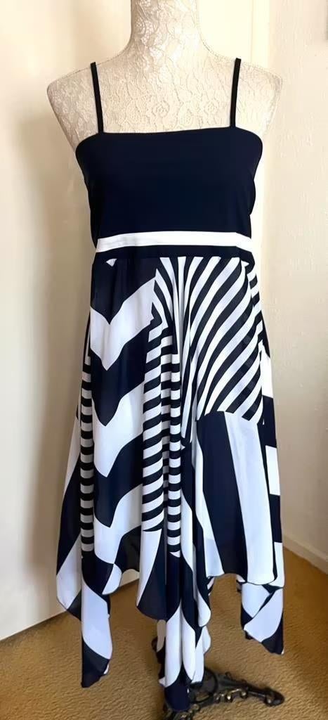 Sunflair strand jurk maat 42[v], Blauw, Maat 42/44 (L), Nieuw, Ophalen of Verzenden