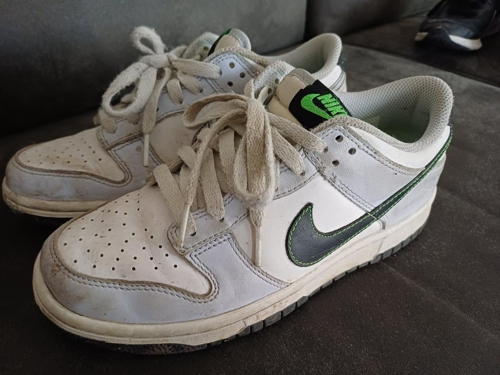 Nike sneakers wit met groen maat 37.5, Ophalen of Verzenden, Schoenen