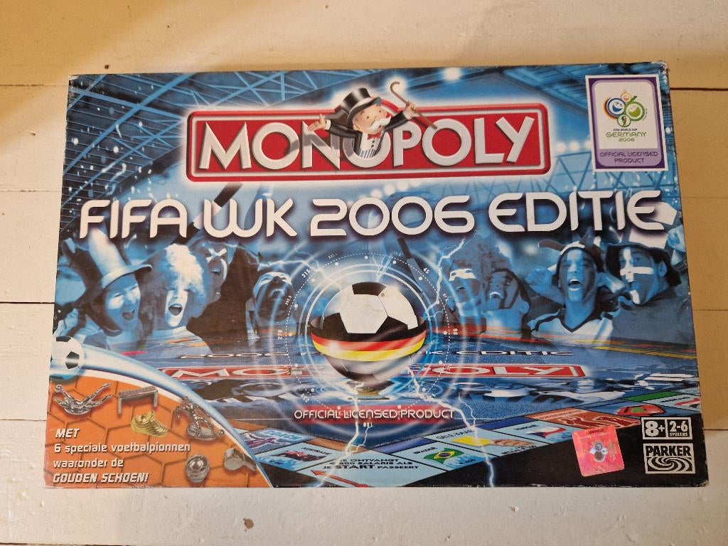 Monopoly 2006 FIFA WK Editie, Vijf spelers of meer, Ophalen of Verzenden, Zo goed als nieuw, Parker