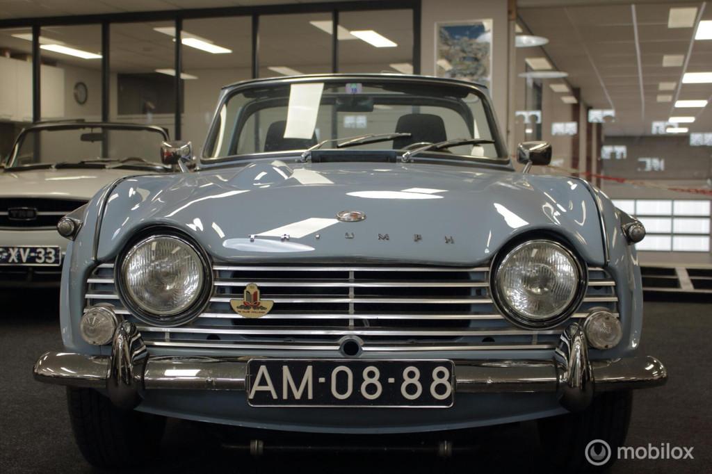 Triumph TR 4 IRS, Auto's, Oldtimers, Stof, Cabriolet, Blauw, Triumph