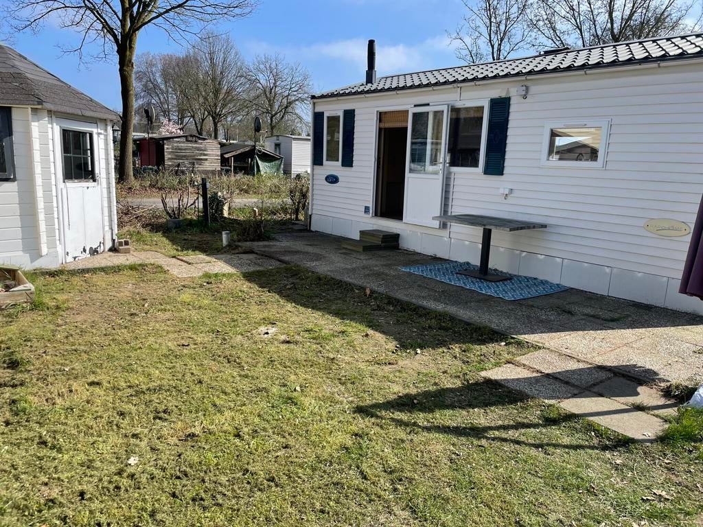 Stacaravan met staanplaats (huurgrond 2026 al betaald), Caravans en Kamperen, Stacaravans, Tot en met 2