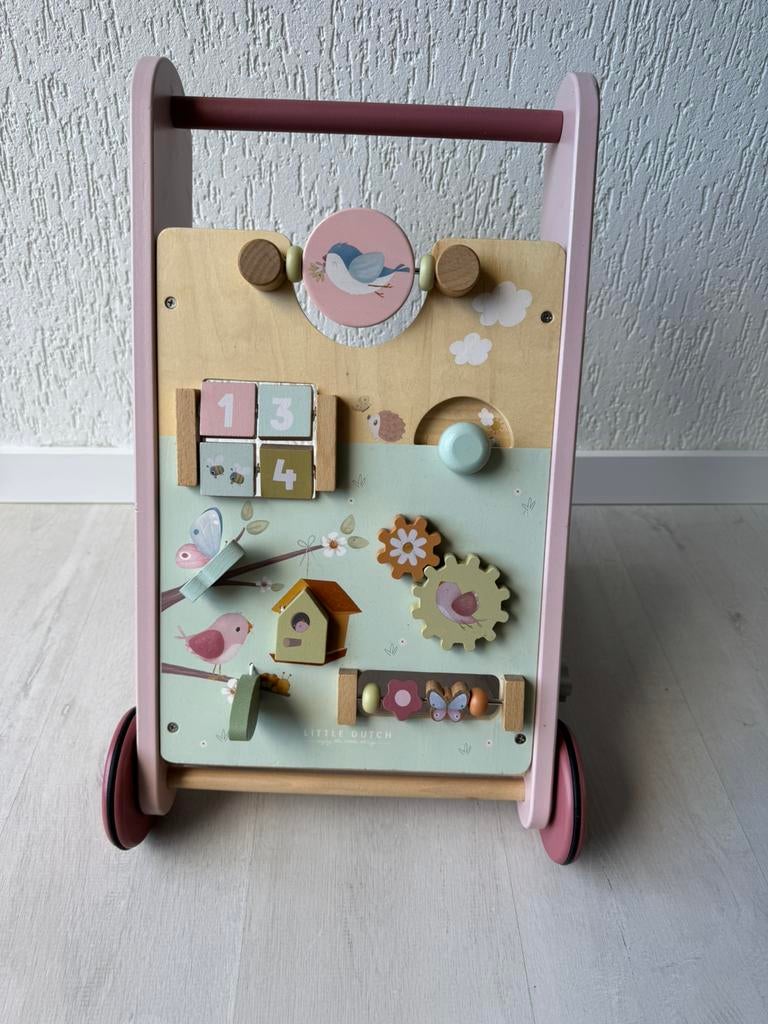 Echt houten🔴  loop en speel kar, Kinderen en Baby's, Ophalen, Zo goed als nieuw, Duw- of Trekspeelgoed